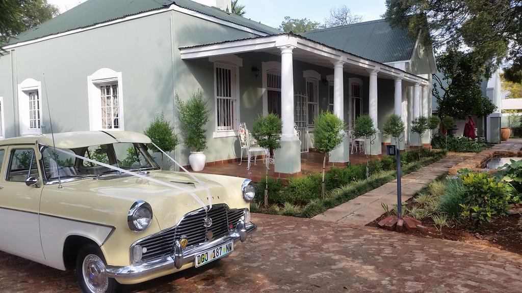 Bauhenia Guesthouse Potchefstroom Exterior foto